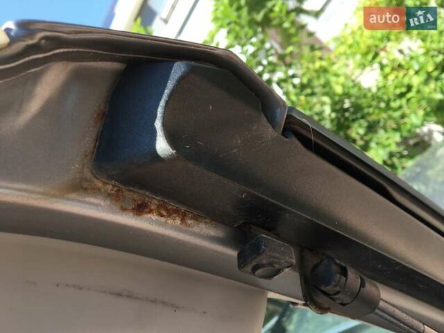 БМВ 3 Серия 2009 в Львове на Automoto.ua Серый БМВ 3 Серия, объемом двигателя 2 л и пробегом 337 тыс. км за 8200 $, фото 70 на Automoto.ua