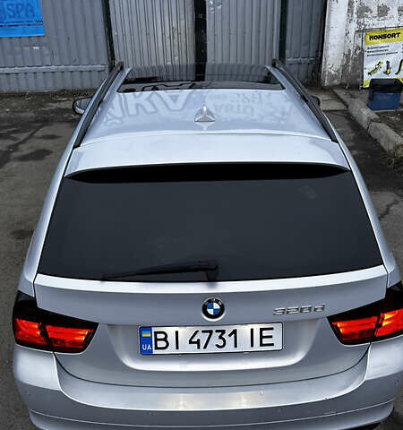 Серый БМВ 3 Серия, объемом двигателя 2 л и пробегом 276 тыс. км за 9500 $, фото 8 на Automoto.ua