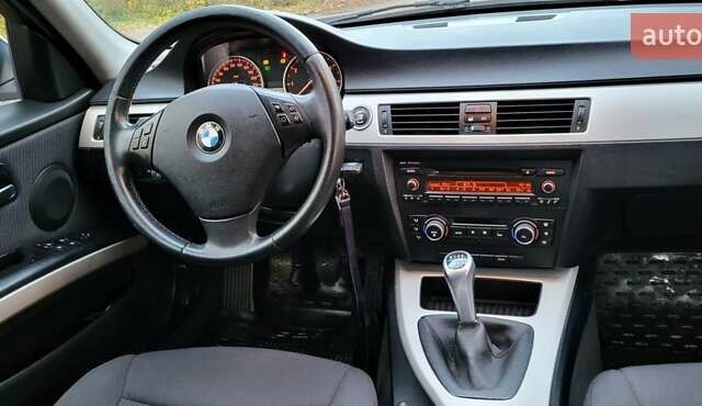 Сірий БМВ 3 Серія, об'ємом двигуна 2 л та пробігом 263 тис. км за 6450 $, фото 14 на Automoto.ua