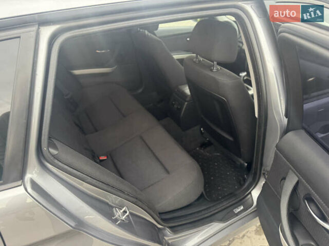 Сірий БМВ 3 Серія, об'ємом двигуна 2 л та пробігом 261 тис. км за 7900 $, фото 19 на Automoto.ua