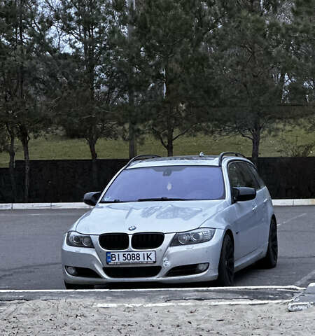 Серый БМВ 3 Серия, объемом двигателя 2 л и пробегом 276 тыс. км за 9500 $, фото 3 на Automoto.ua