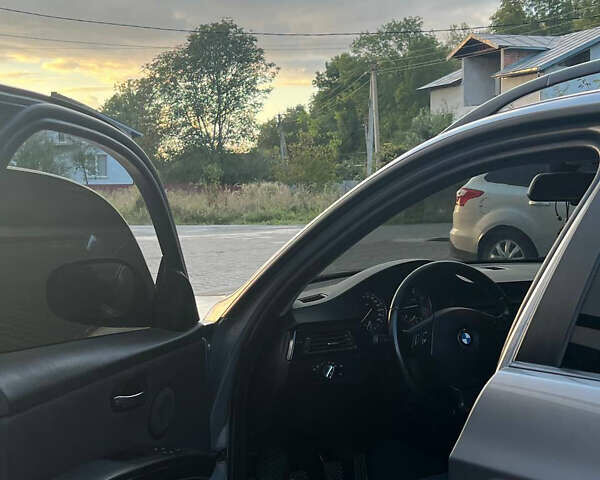 Серый БМВ 3 Серия, объемом двигателя 2 л и пробегом 251 тыс. км за 6550 $, фото 15 на Automoto.ua