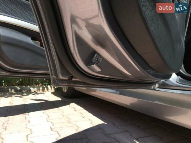 БМВ 3 Серия 2009 в Львове на Automoto.ua Серый БМВ 3 Серия, объемом двигателя 2 л и пробегом 337 тыс. км за 8200 $, фото 54 на Automoto.ua