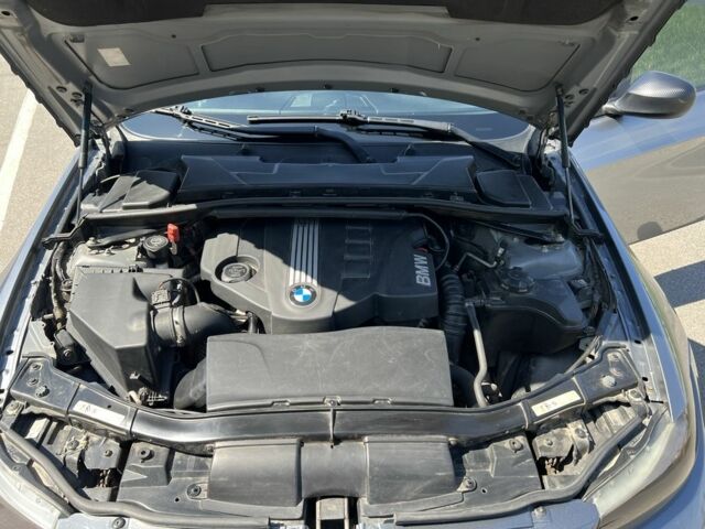 Серый БМВ 3 Серия, объемом двигателя 2 л и пробегом 375 тыс. км за 8600 $, фото 18 на Automoto.ua