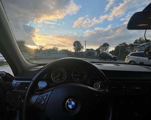 Серый БМВ 3 Серия, объемом двигателя 2 л и пробегом 251 тыс. км за 6550 $, фото 16 на Automoto.ua