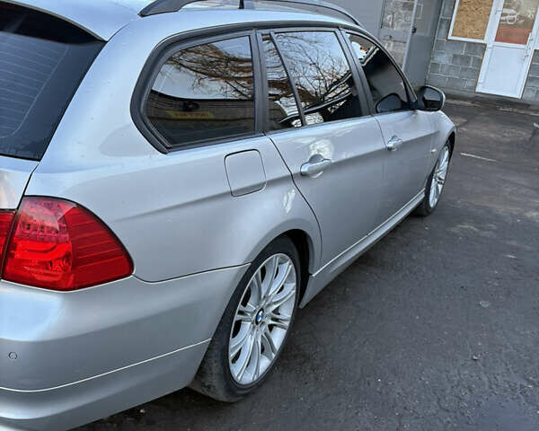 Сірий БМВ 3 Серія, об'ємом двигуна 2 л та пробігом 179 тис. км за 9200 $, фото 3 на Automoto.ua