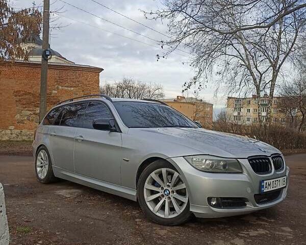 Сірий БМВ 3 Серія, об'ємом двигуна 2 л та пробігом 400 тис. км за 6999 $, фото 1 на Automoto.ua