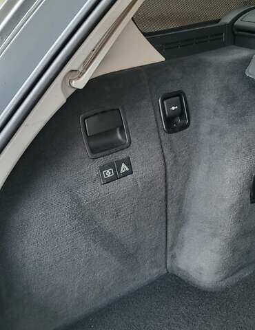 Сірий БМВ 3 Серія, об'ємом двигуна 2 л та пробігом 263 тис. км за 6450 $, фото 19 на Automoto.ua