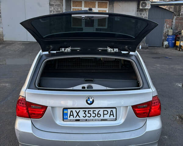 Сірий БМВ 3 Серія, об'ємом двигуна 2 л та пробігом 179 тис. км за 9200 $, фото 8 на Automoto.ua