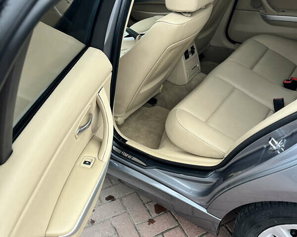 Серый БМВ 3 Серия, объемом двигателя 2 л и пробегом 273 тыс. км за 8900 $, фото 14 на Automoto.ua