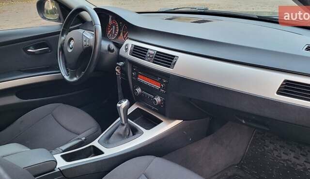 Сірий БМВ 3 Серія, об'ємом двигуна 2 л та пробігом 263 тис. км за 6450 $, фото 2 на Automoto.ua