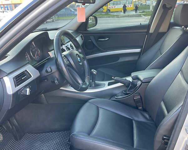 Серый БМВ 3 Серия, объемом двигателя 2 л и пробегом 277 тыс. км за 8400 $, фото 6 на Automoto.ua