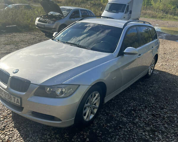 Серый БМВ 3 Серия, объемом двигателя 2 л и пробегом 287 тыс. км за 7800 $, фото 4 на Automoto.ua