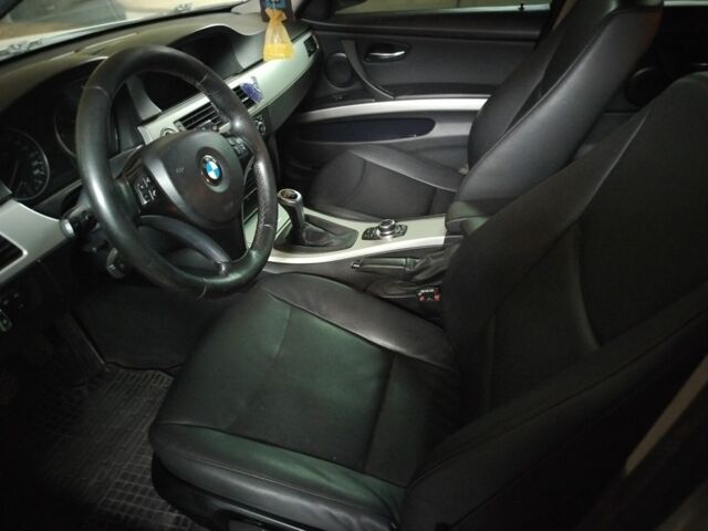 Серый БМВ 3 Серия, объемом двигателя 2 л и пробегом 323 тыс. км за 7550 $, фото 10 на Automoto.ua