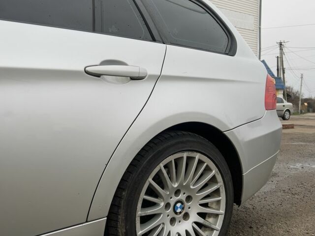 Серый БМВ 3 Серия, объемом двигателя 2 л и пробегом 350 тыс. км за 3700 $, фото 10 на Automoto.ua