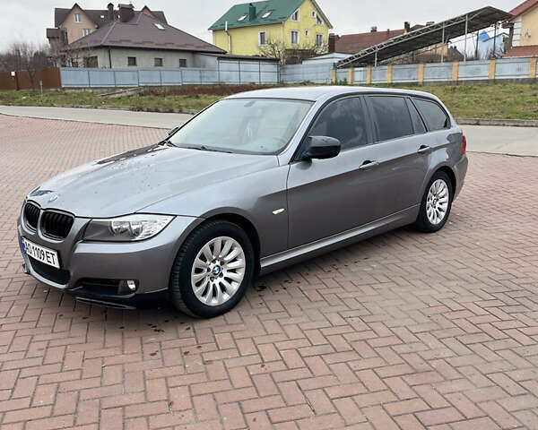 Серый БМВ 3 Серия, объемом двигателя 2 л и пробегом 273 тыс. км за 8900 $, фото 2 на Automoto.ua