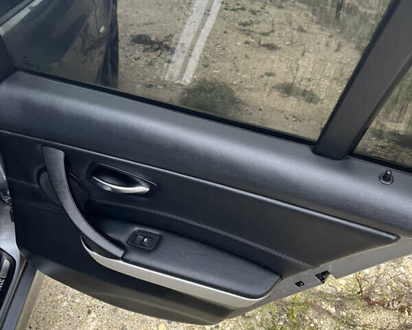 Сірий БМВ 3 Серія, об'ємом двигуна 2 л та пробігом 300 тис. км за 8300 $, фото 16 на Automoto.ua