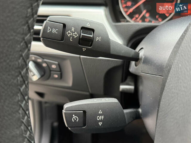 Сірий БМВ 3 Серія, об'ємом двигуна 2 л та пробігом 226 тис. км за 9999 $, фото 24 на Automoto.ua