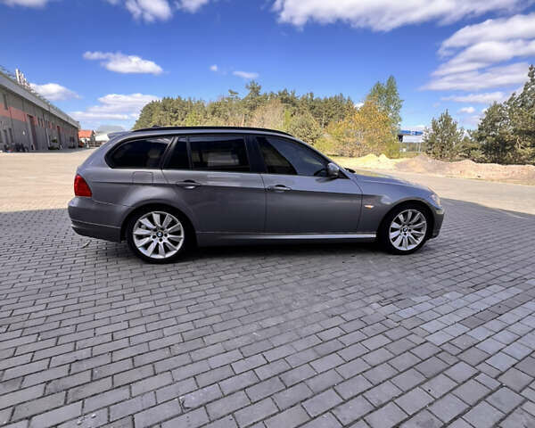 Серый БМВ 3 Серия, объемом двигателя 2 л и пробегом 309 тыс. км за 9300 $, фото 8 на Automoto.ua