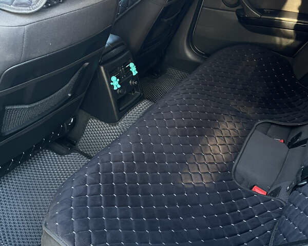 Сірий БМВ 3 Серія, об'ємом двигуна 2 л та пробігом 260 тис. км за 8500 $, фото 11 на Automoto.ua