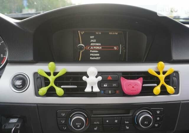 Серый БМВ 3 Серия, объемом двигателя 2 л и пробегом 285 тыс. км за 8500 $, фото 40 на Automoto.ua