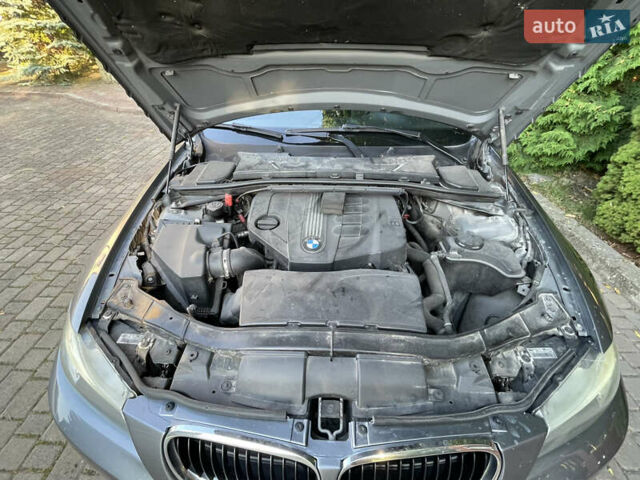 Серый БМВ 3 Серия, объемом двигателя 2 л и пробегом 327 тыс. км за 7600 $, фото 45 на Automoto.ua