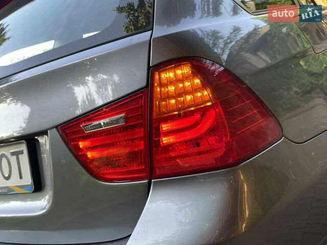 Серый БМВ 3 Серия, объемом двигателя 2 л и пробегом 327 тыс. км за 7600 $, фото 16 на Automoto.ua