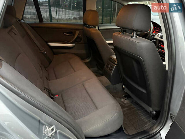 Сірий БМВ 3 Серія, об'ємом двигуна 2 л та пробігом 271 тис. км за 8300 $, фото 39 на Automoto.ua