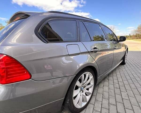 Серый БМВ 3 Серия, объемом двигателя 2 л и пробегом 309 тыс. км за 9400 $, фото 36 на Automoto.ua