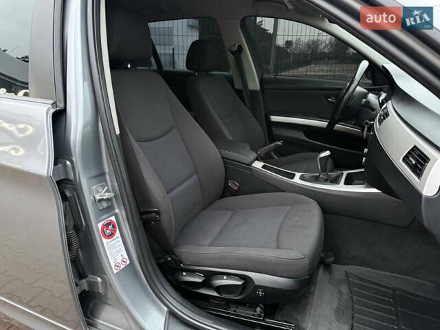 Сірий БМВ 3 Серія, об'ємом двигуна 2 л та пробігом 271 тис. км за 8300 $, фото 37 на Automoto.ua