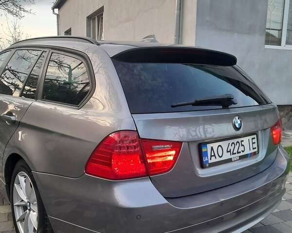Серый БМВ 3 Серия, объемом двигателя 2 л и пробегом 373 тыс. км за 9500 $, фото 11 на Automoto.ua