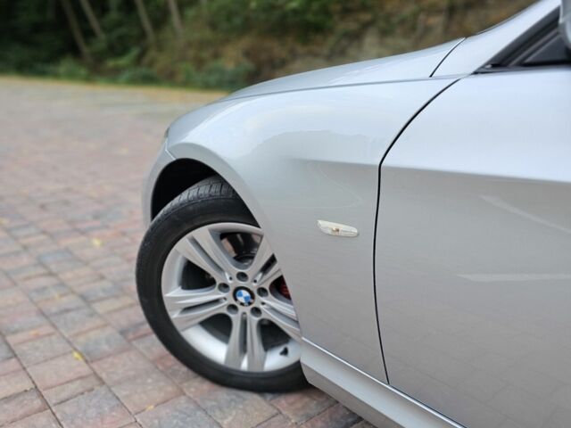 Сірий БМВ 3 Серія, об'ємом двигуна 2 л та пробігом 210 тис. км за 8000 $, фото 2 на Automoto.ua