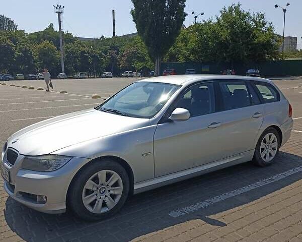 Сірий БМВ 3 Серія, об'ємом двигуна 2 л та пробігом 218 тис. км за 9999 $, фото 9 на Automoto.ua