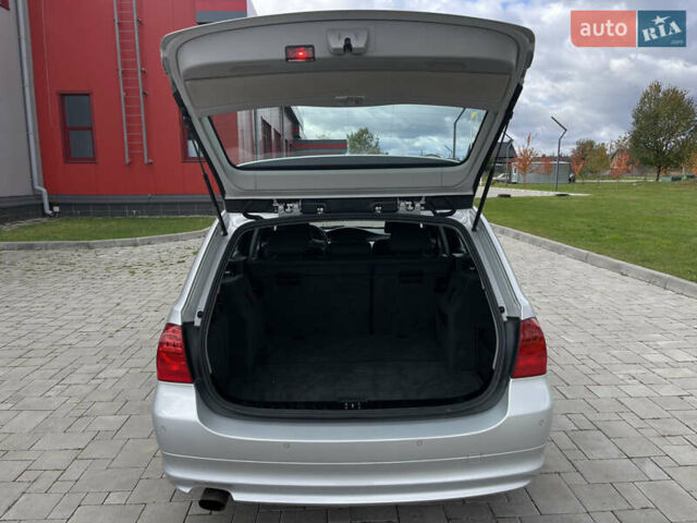 Серый БМВ 3 Серия, объемом двигателя 2 л и пробегом 225 тыс. км за 8450 $, фото 117 на Automoto.ua