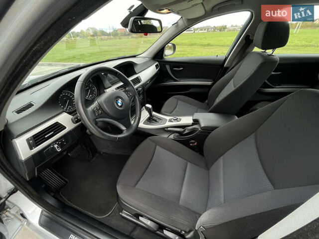 Серый БМВ 3 Серия, объемом двигателя 2 л и пробегом 225 тыс. км за 8650 $, фото 51 на Automoto.ua