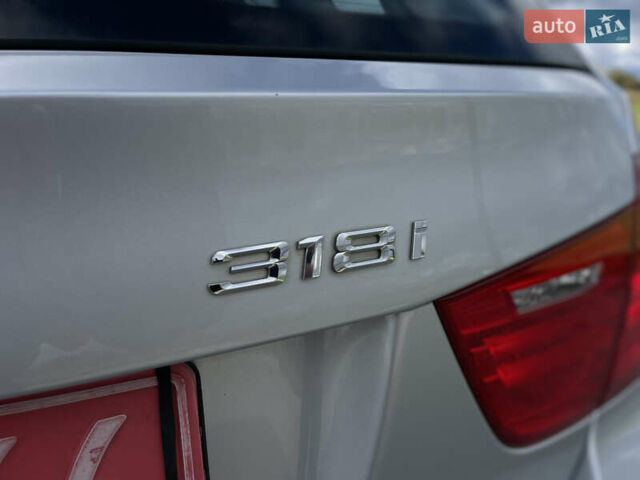 Серый БМВ 3 Серия, объемом двигателя 2 л и пробегом 225 тыс. км за 8450 $, фото 24 на Automoto.ua