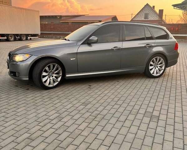 Серый БМВ 3 Серия, объемом двигателя 2 л и пробегом 309 тыс. км за 9400 $, фото 18 на Automoto.ua