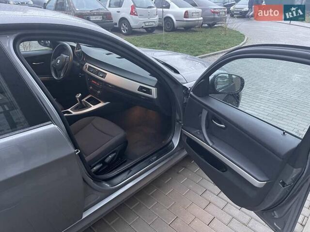 Серый БМВ 3 Серия, объемом двигателя 2 л и пробегом 210 тыс. км за 8300 $, фото 10 на Automoto.ua