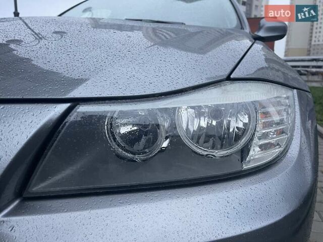 Серый БМВ 3 Серия, объемом двигателя 2 л и пробегом 210 тыс. км за 8300 $, фото 14 на Automoto.ua