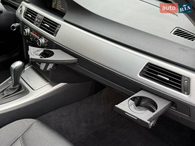 Сірий БМВ 3 Серія, об'ємом двигуна 2 л та пробігом 226 тис. км за 9999 $, фото 22 на Automoto.ua
