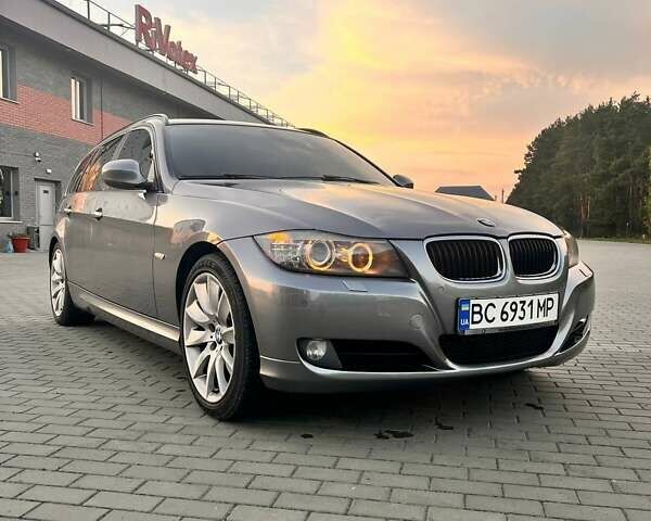 Серый БМВ 3 Серия, объемом двигателя 2 л и пробегом 309 тыс. км за 9400 $, фото 14 на Automoto.ua
