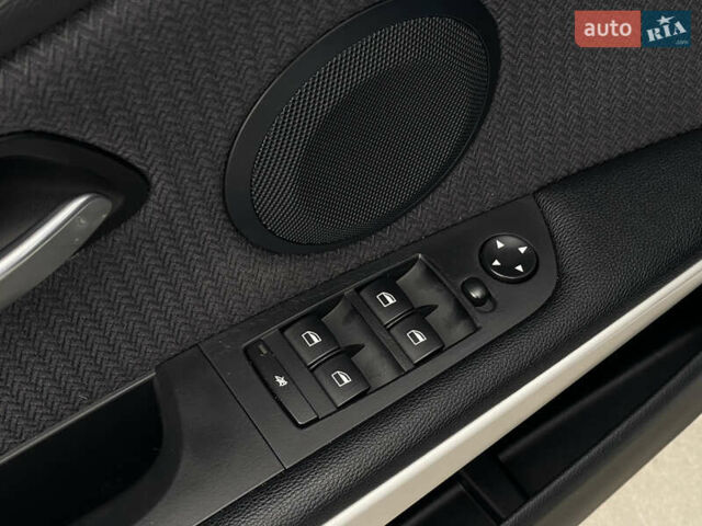 Серый БМВ 3 Серия, объемом двигателя 2 л и пробегом 225 тыс. км за 8650 $, фото 59 на Automoto.ua