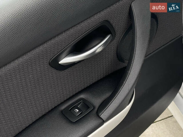 Серый БМВ 3 Серия, объемом двигателя 2 л и пробегом 225 тыс. км за 8650 $, фото 68 на Automoto.ua