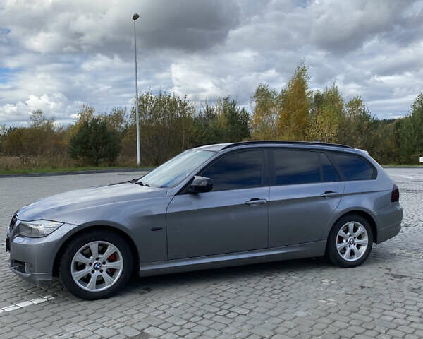 БМВ 3 Серия 2010 в Львове на Automoto.ua Серый БМВ 3 Серия, объемом двигателя 2 л и пробегом 327 тыс. км за 9200 $, фото 9 на Automoto.ua