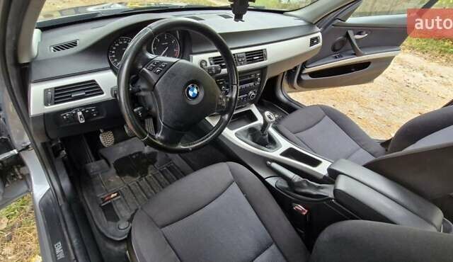 Серый БМВ 3 Серия, объемом двигателя 2 л и пробегом 267 тыс. км за 9900 $, фото 19 на Automoto.ua