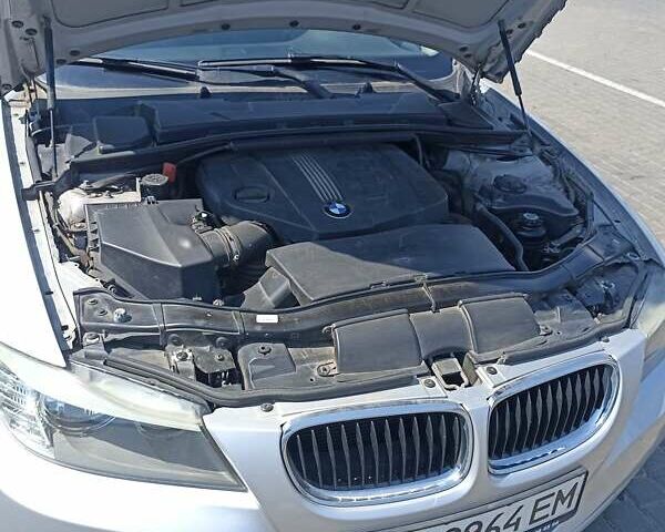 Сірий БМВ 3 Серія, об'ємом двигуна 2 л та пробігом 218 тис. км за 9999 $, фото 4 на Automoto.ua
