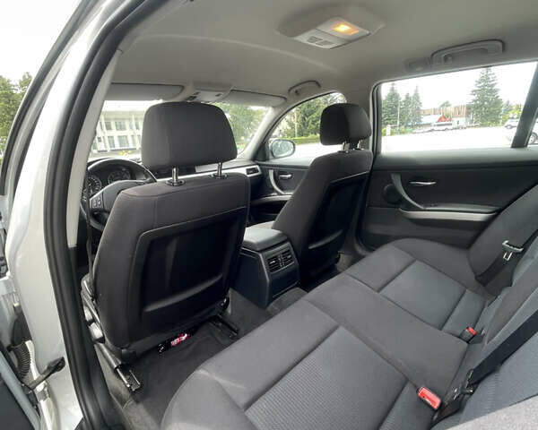 Сірий БМВ 3 Серія, об'ємом двигуна 2 л та пробігом 200 тис. км за 8700 $, фото 7 на Automoto.ua