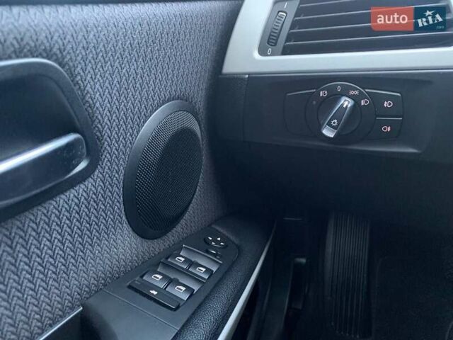 Серый БМВ 3 Серия, объемом двигателя 2 л и пробегом 309 тыс. км за 9400 $, фото 71 на Automoto.ua