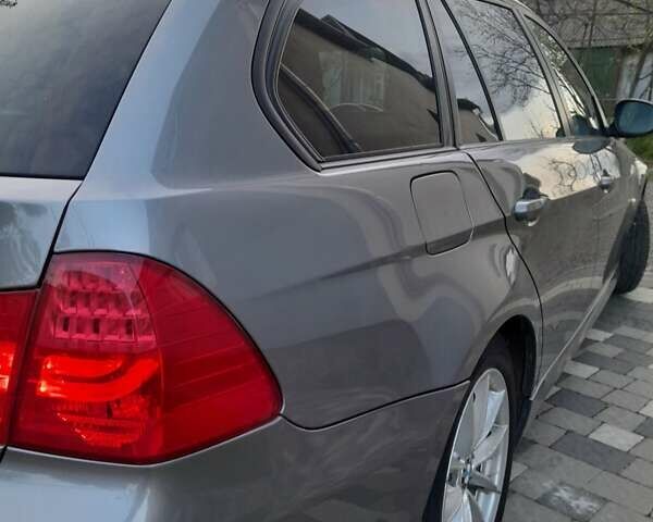 Серый БМВ 3 Серия, объемом двигателя 2 л и пробегом 373 тыс. км за 9500 $, фото 5 на Automoto.ua