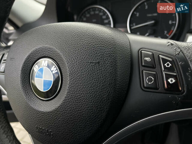 Серый БМВ 3 Серия, объемом двигателя 2 л и пробегом 225 тыс. км за 8450 $, фото 90 на Automoto.ua
